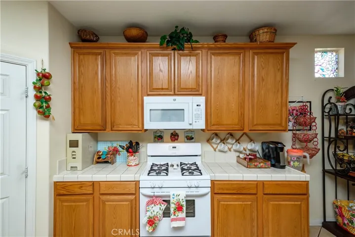 2220 Ruby Drive, Barstow, California 92311