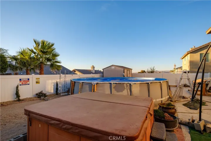 2220 Ruby Drive, Barstow, California 92311
