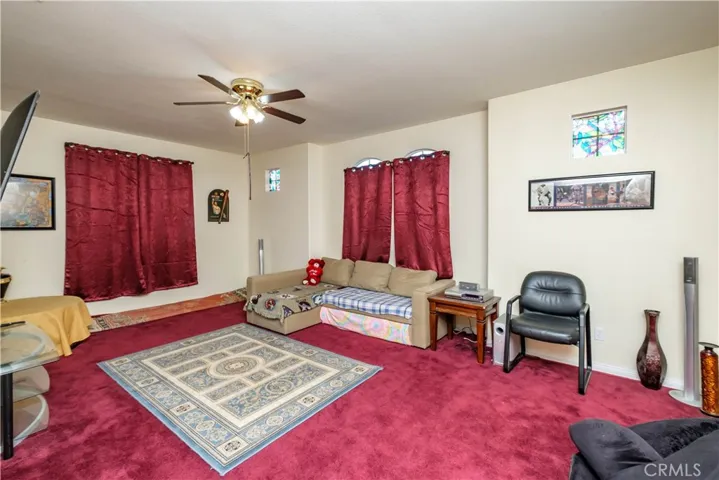 2220 Ruby Drive, Barstow, California 92311