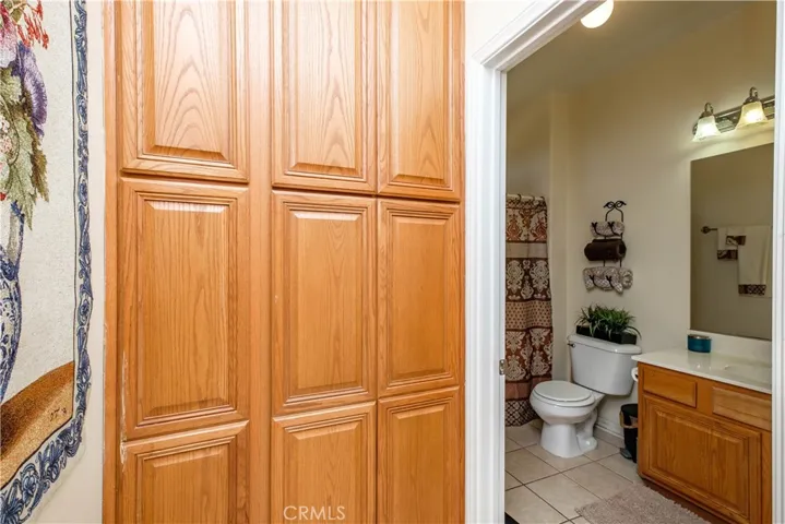 2220 Ruby Drive, Barstow, California 92311