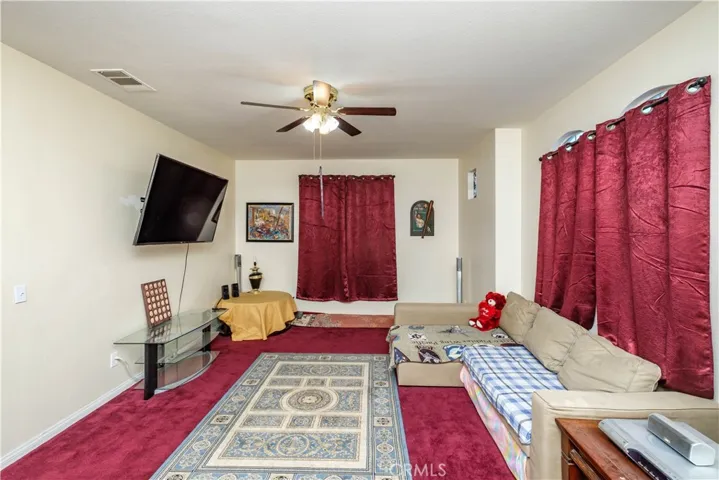 2220 Ruby Drive, Barstow, California 92311