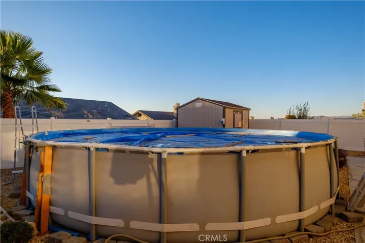 2220 Ruby Drive, Barstow, California 92311