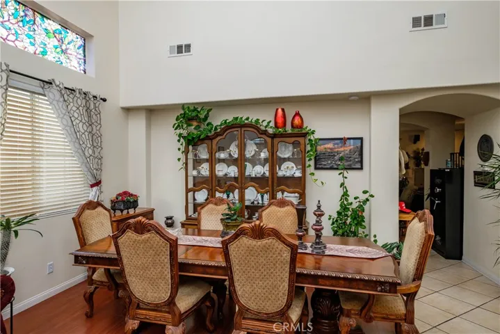 2220 Ruby Drive, Barstow, California 92311