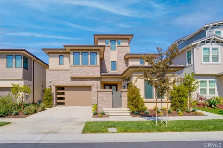 59 Ray, Irvine, California 92618