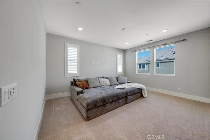 59 Ray, Irvine, California 92618