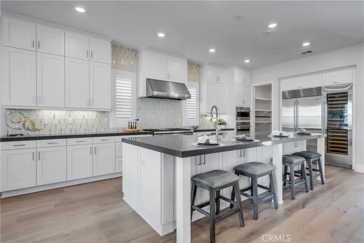 59 Ray, Irvine, California 92618