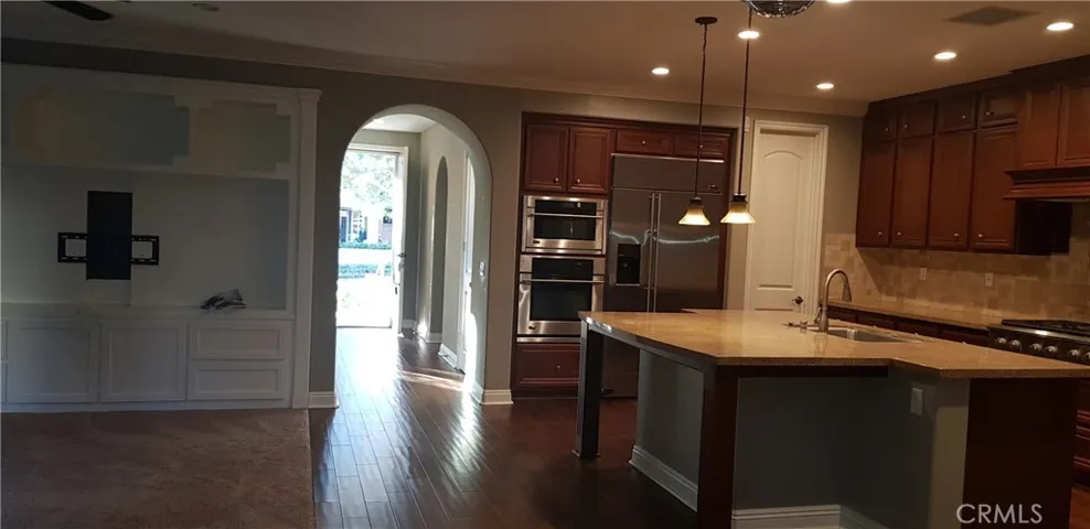 16 Golf Drive, Aliso Viejo, California 92656