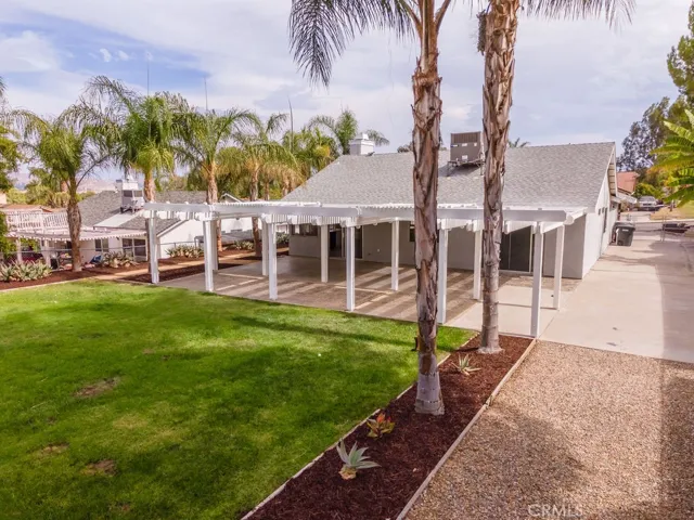 33227 Blanche Drive, Lake Elsinore, California 92530