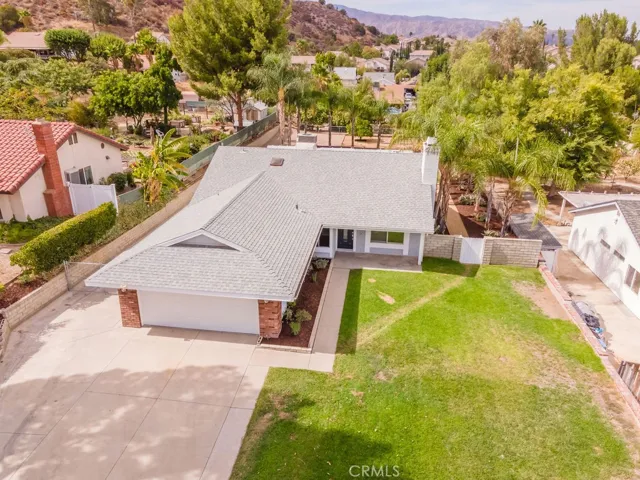 33227 Blanche Drive, Lake Elsinore, California 92530