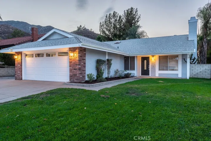 33227 Blanche Drive, Lake Elsinore, California 92530