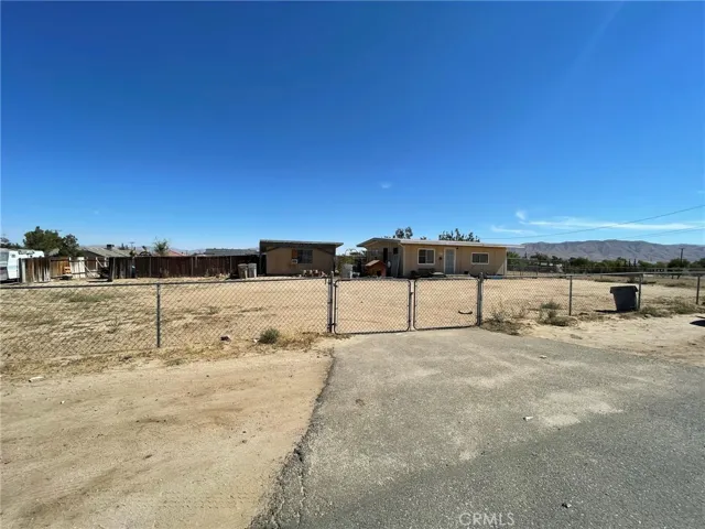 10309 Timberlane Avenue, Hesperia, California 92345