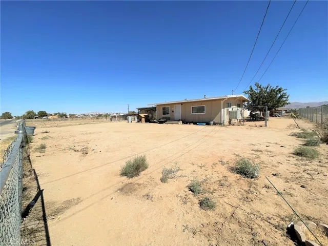 10309 Timberlane Avenue, Hesperia, California 92345