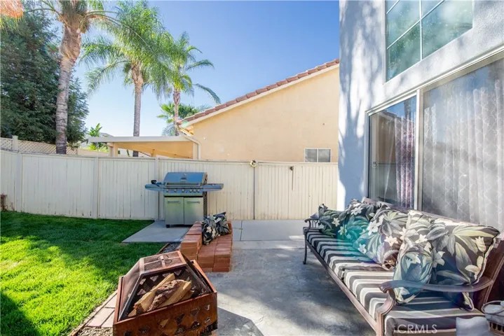 27592 Concord Lane, Menifee, California 92585