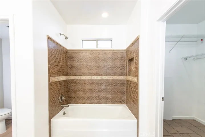 27592 Concord Lane, Menifee, California 92585