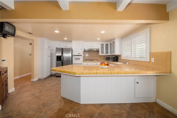5098 California Avenue, Norco, California 92860