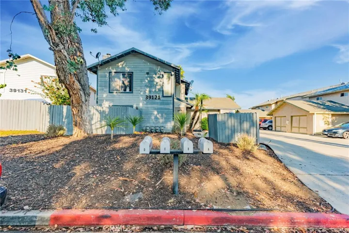 39121 Agua, Murrieta, California 92563