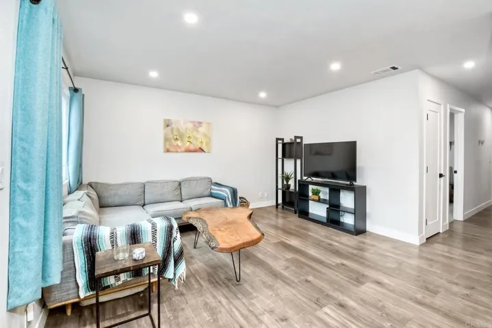 4843 Concho, Oceanside, California 92057