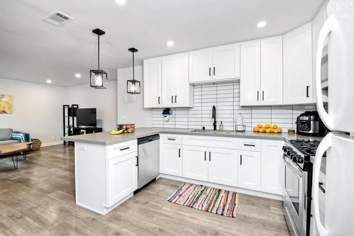 4843 Concho, Oceanside, California 92057