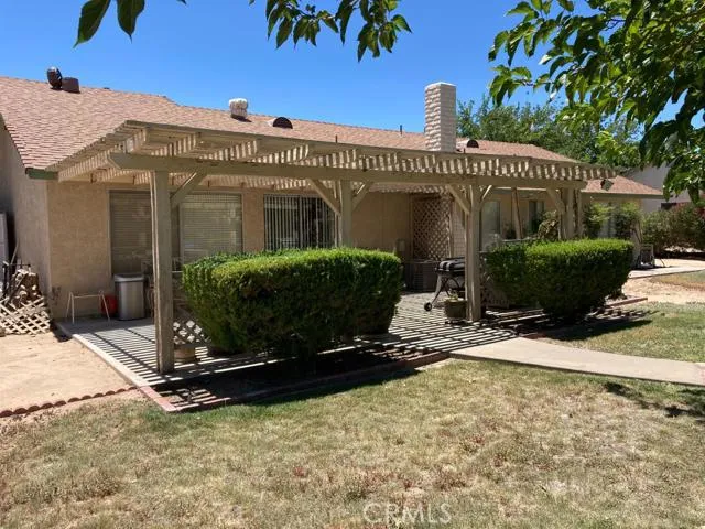 14222 La Brisa Road, Victorville, California 92392