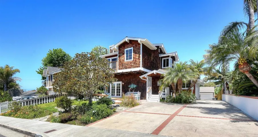 142 Avenida Princesa, San Clemente, California 92672