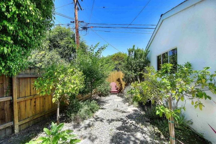 142 Avenida Princesa, San Clemente, California 92672