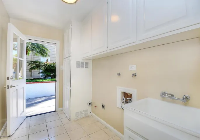 142 Avenida Princesa, San Clemente, California 92672