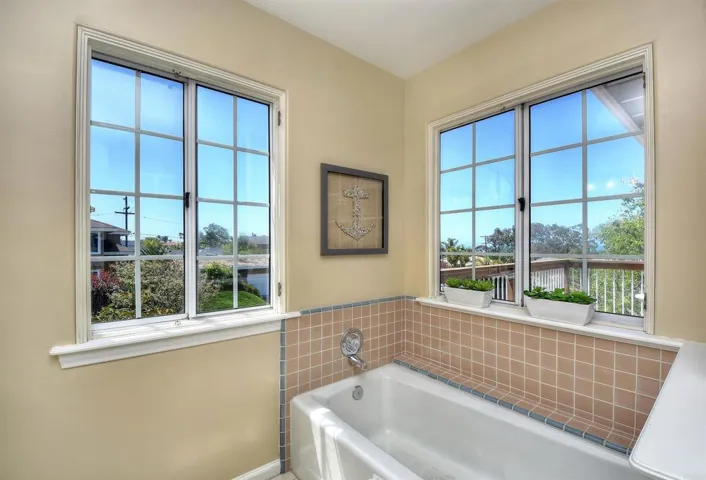 142 Avenida Princesa, San Clemente, California 92672