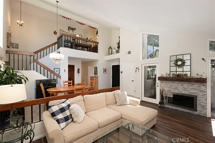 26582 El Toboso, Mission Viejo, California 92691