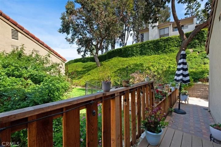 26582 El Toboso, Mission Viejo, California 92691