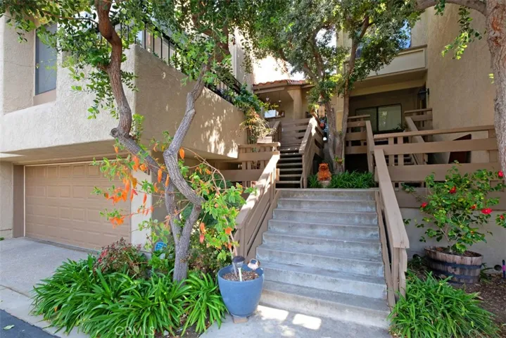 26582 El Toboso, Mission Viejo, California 92691