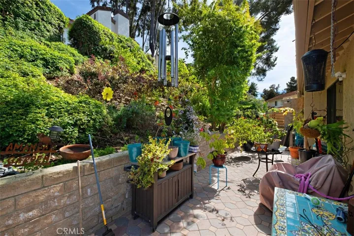 26582 El Toboso, Mission Viejo, California 92691