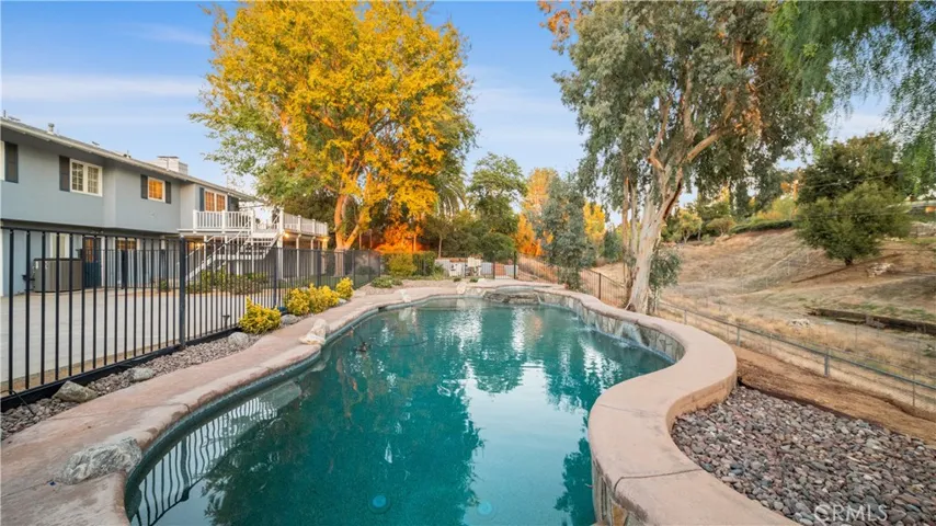 636 E Mariposa Drive, Redlands, California 92373