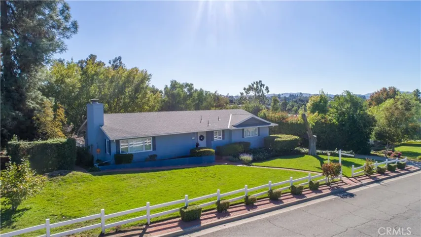 636 E Mariposa Drive, Redlands, California 92373