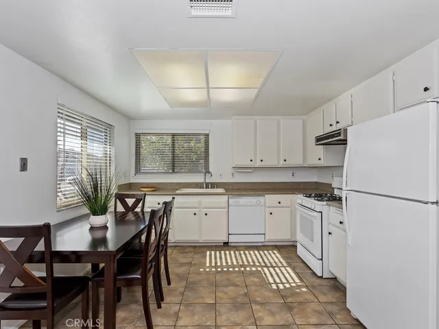 9491 Birmingham Avenue, Jurupa Valley, California 92509