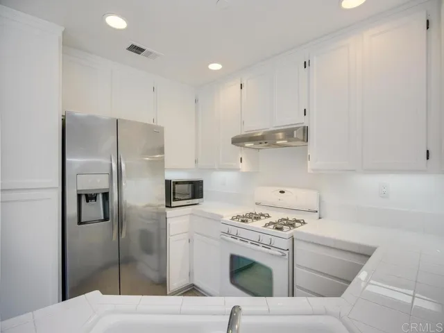 288 Trilogy Street, San Marcos, California 92078