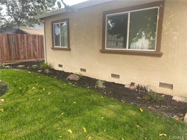 1099 Barney Street, Merced, California 95340