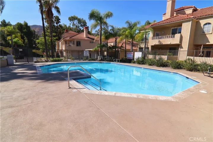 3160 Puesta Del Sol Court 104, Corona, California 92882