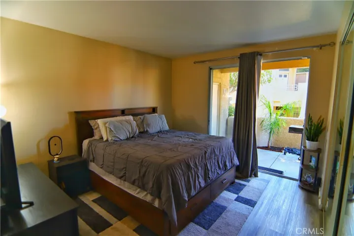 3160 Puesta Del Sol Court 104, Corona, California 92882