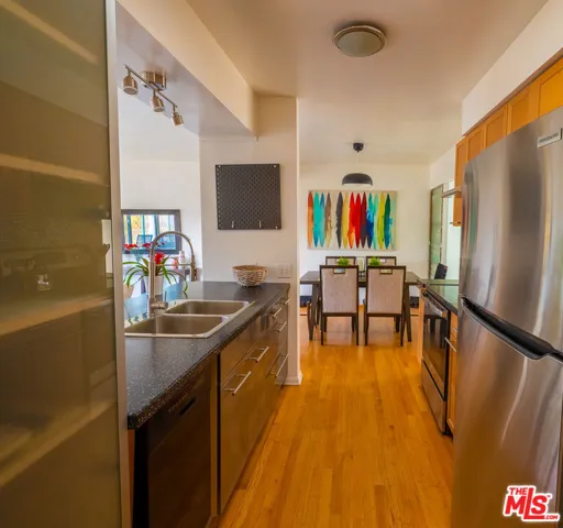 1811 Fanning Street, Los Angeles, California 90026