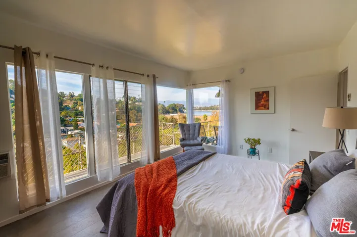 1811 Fanning Street, Los Angeles, California 90026