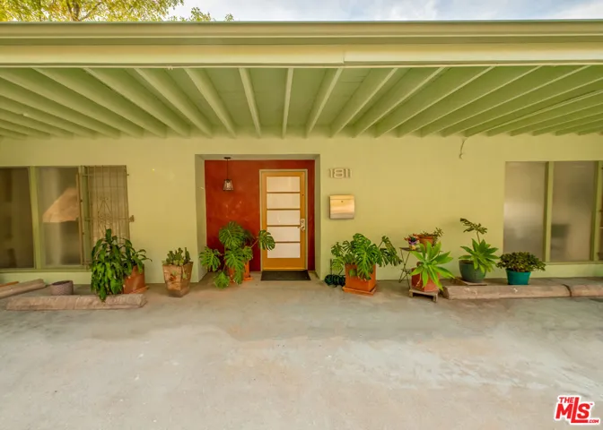 1811 Fanning Street, Los Angeles, California 90026