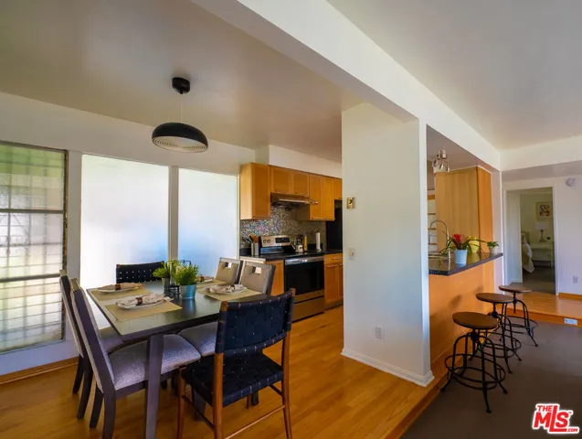 1811 Fanning Street, Los Angeles, California 90026