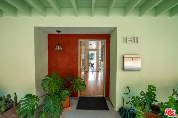 1811 Fanning Street, Los Angeles, California 90026