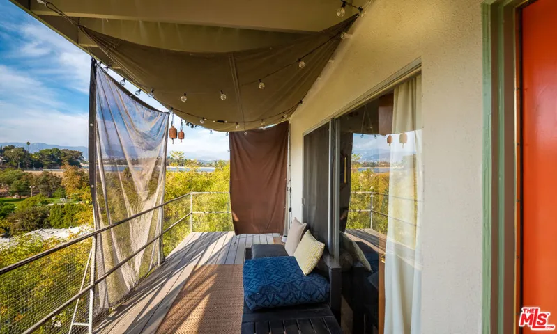 Dwnstrs Balcony View