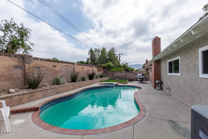 1892 Hanley Ave Simi Valley CA 93065 USA