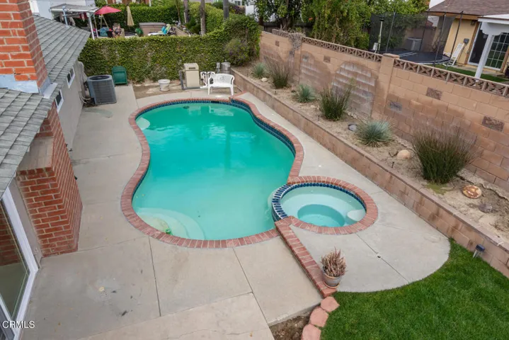 1892 Hanley Ave Simi Valley CA 93065 USA