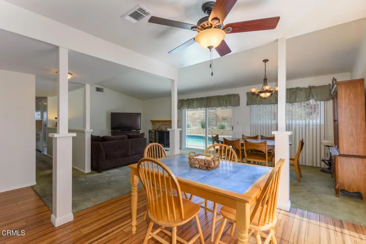 1892 Hanley Ave Simi Valley CA 93065 USA