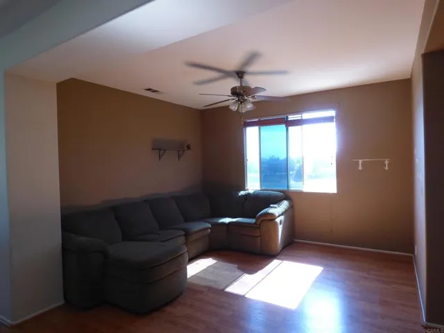 36907 Rancho Kiel Road, Winchester, California 92596