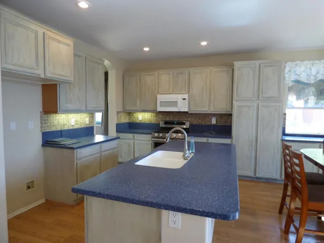 36907 Rancho Kiel Road, Winchester, California 92596