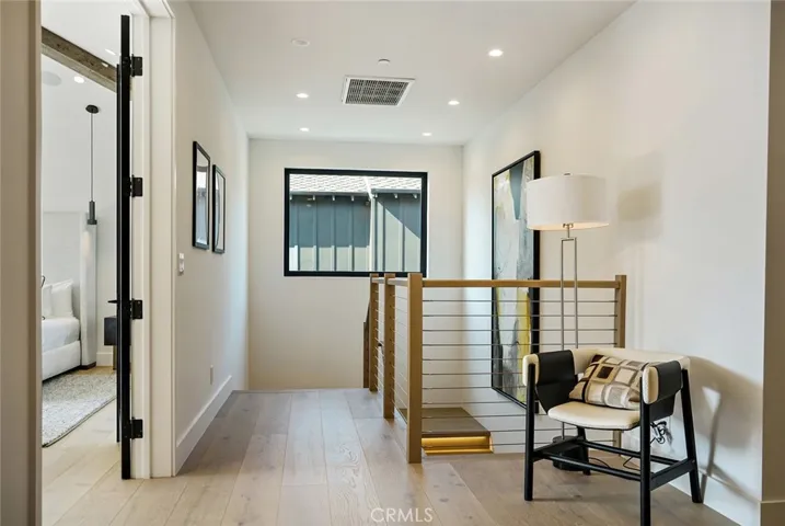 4257 Denny Avenue, Toluca Lake, California 91602